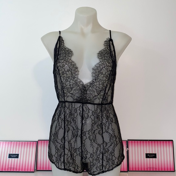 New! ❤️Victoria's Secret lace teddy - Picture 6 of 7